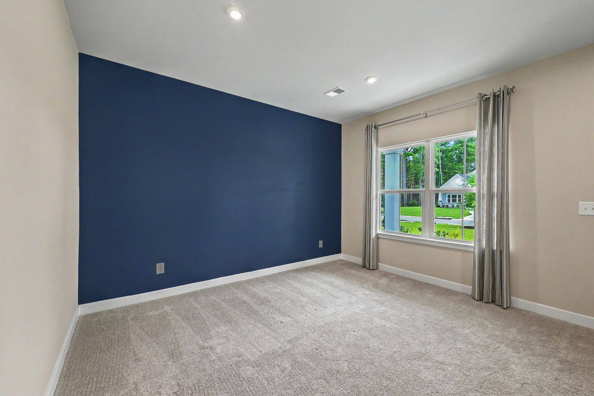 1018 Lacebark Drive Photo 25