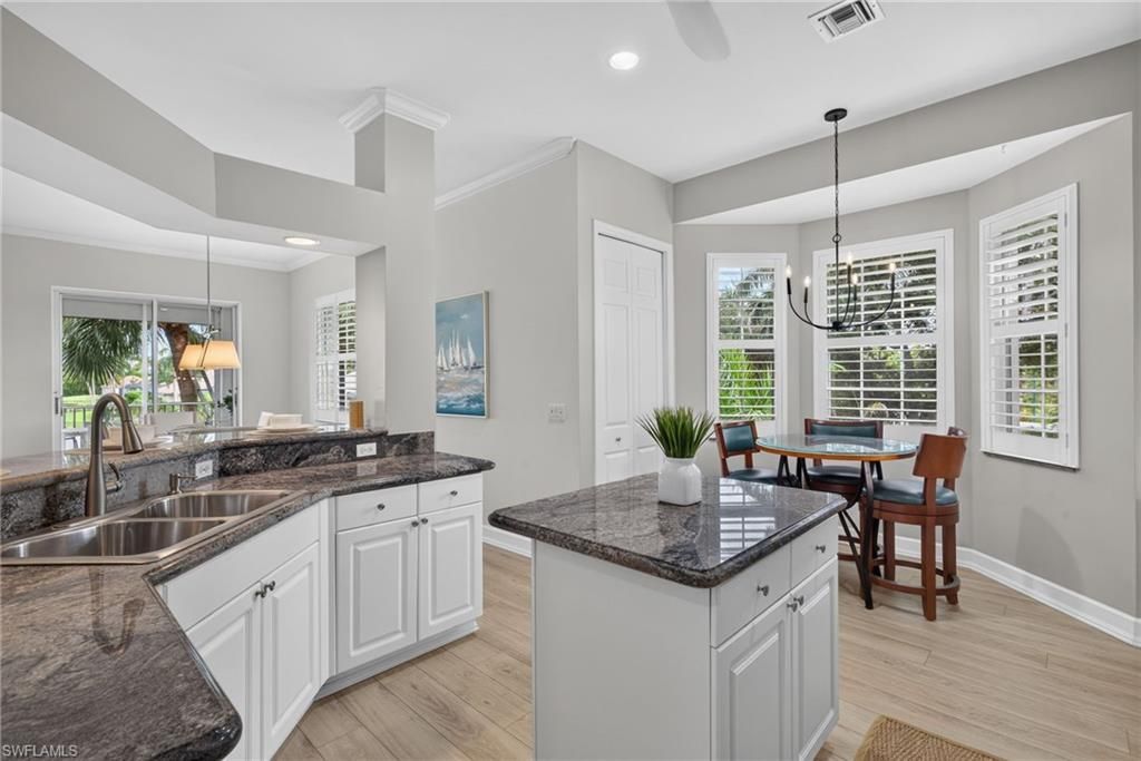 5015 Marina Cove Dr, Unit 203, Naples, FL 34112 Photo