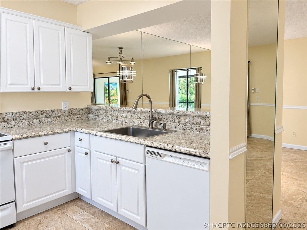 1697 SW Crossing Circle , Palm City, FL 34990 Photo