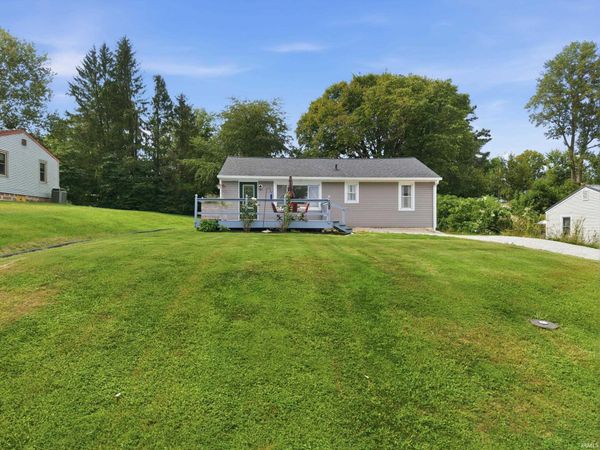 109 W Ritter Street, Ellettsville, IN 47429