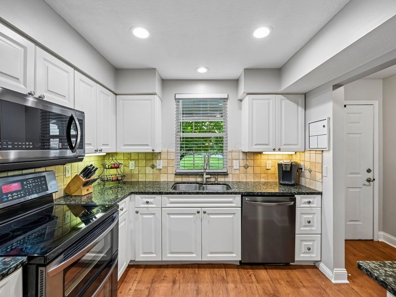 6423 Upper Lake Circle , Westerville, OH 43082 Photo 20