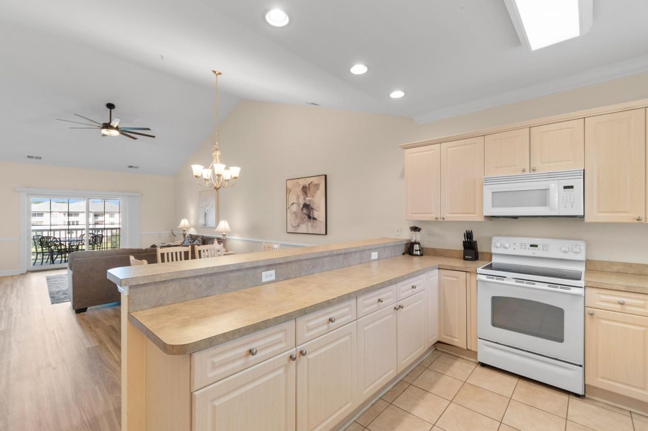 4812 Magnolia Lake Dr. Photo 10