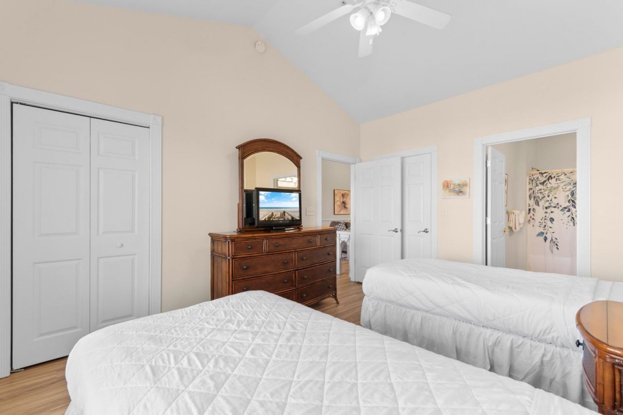 4812 Magnolia Lake Dr. Photo 24
