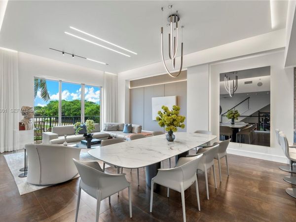3501 N Ocean Dr, Unit V5, Hollywood, FL 33019