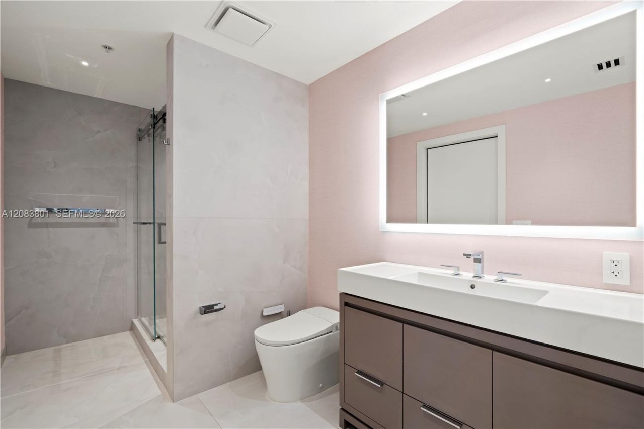 3501 N Ocean Dr, Unit V5, Hollywood, FL 33019 Photo