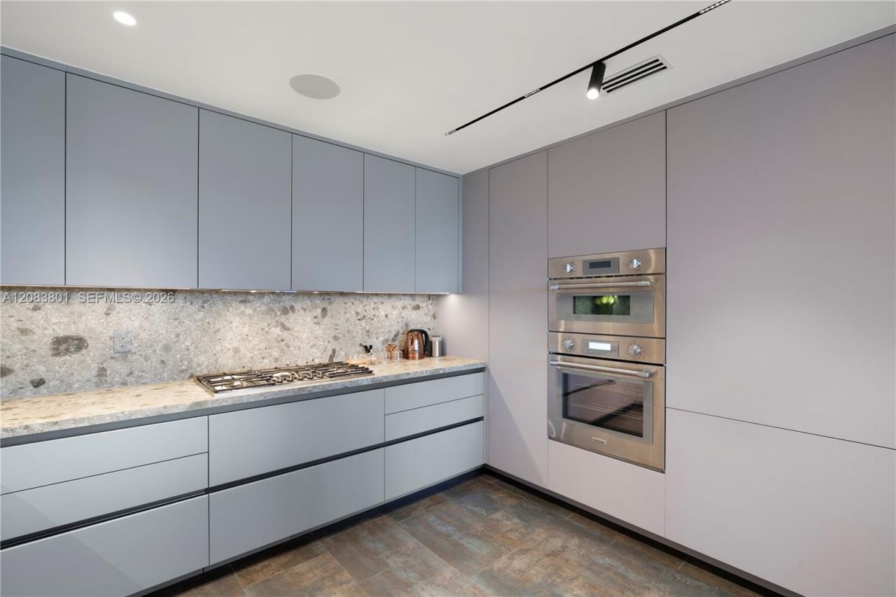 3501 N Ocean Dr, Unit V5, Hollywood, FL 33019 Photo