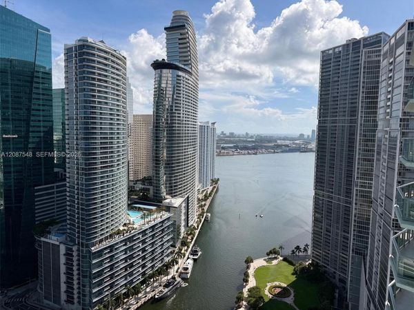 77 SE 5th St , Unit 4003, Miami, FL 33131