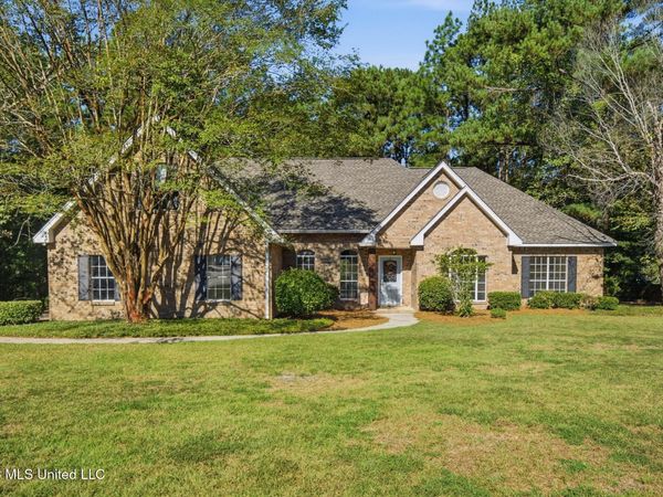 127 Cherry Oak Trail, Petal, MS 39465