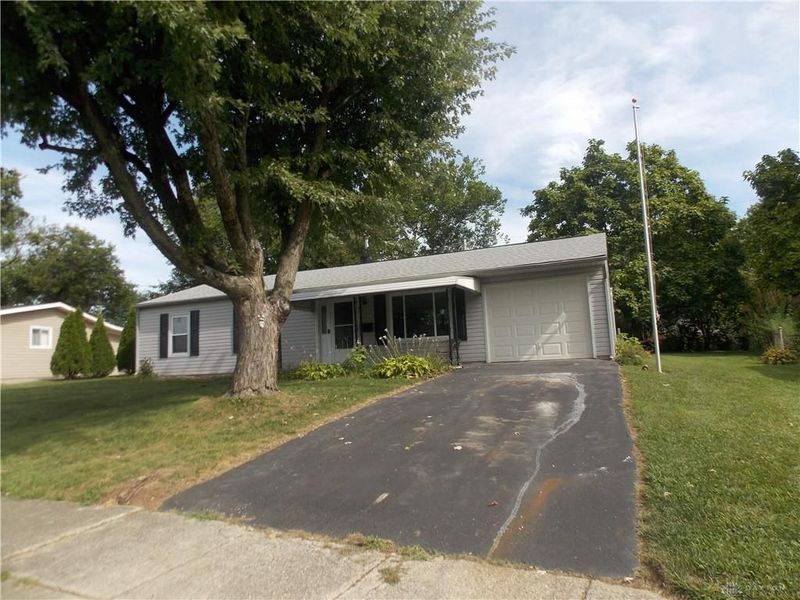 1738 Lundgren Road, New Carlisle, OH 45344 Photo 2