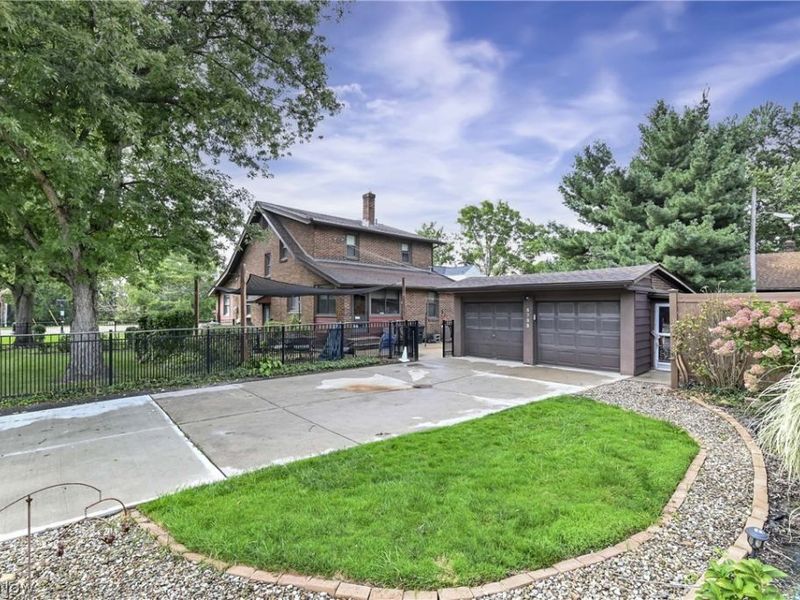 5733 Brecksville Road, Independence, OH 44131 Photo 4
