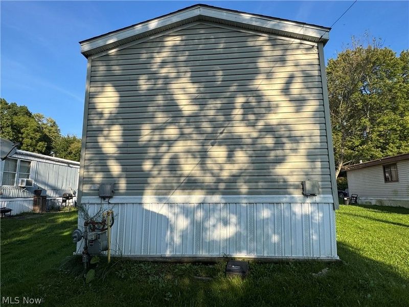 6301 Sue Lynn Drive, Ravenna, OH 44266 Photo 7