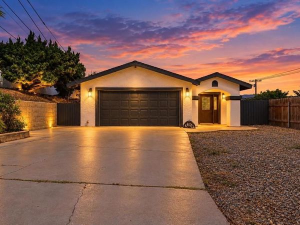1009 Paraiso Avenue, Spring Valley, CA 91977