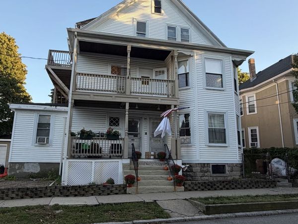50 Leach St, Unit 2, Salem, MA 01970