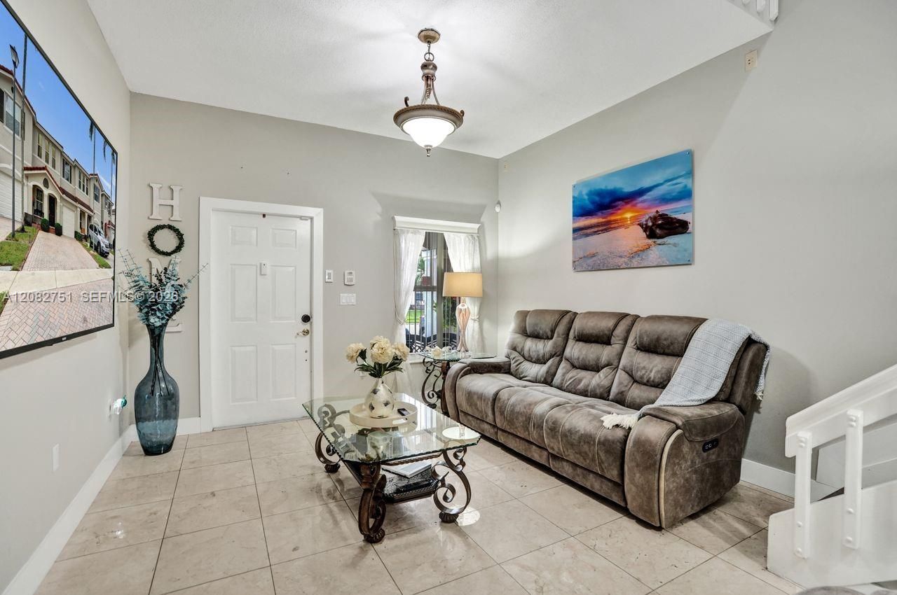 220 Riverwalk Cir, Sunrise, FL 33326 Photo