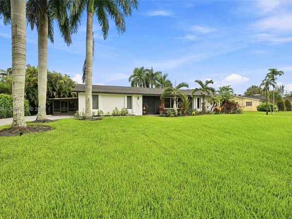 13402 SW 29th St , Davie, FL 33330