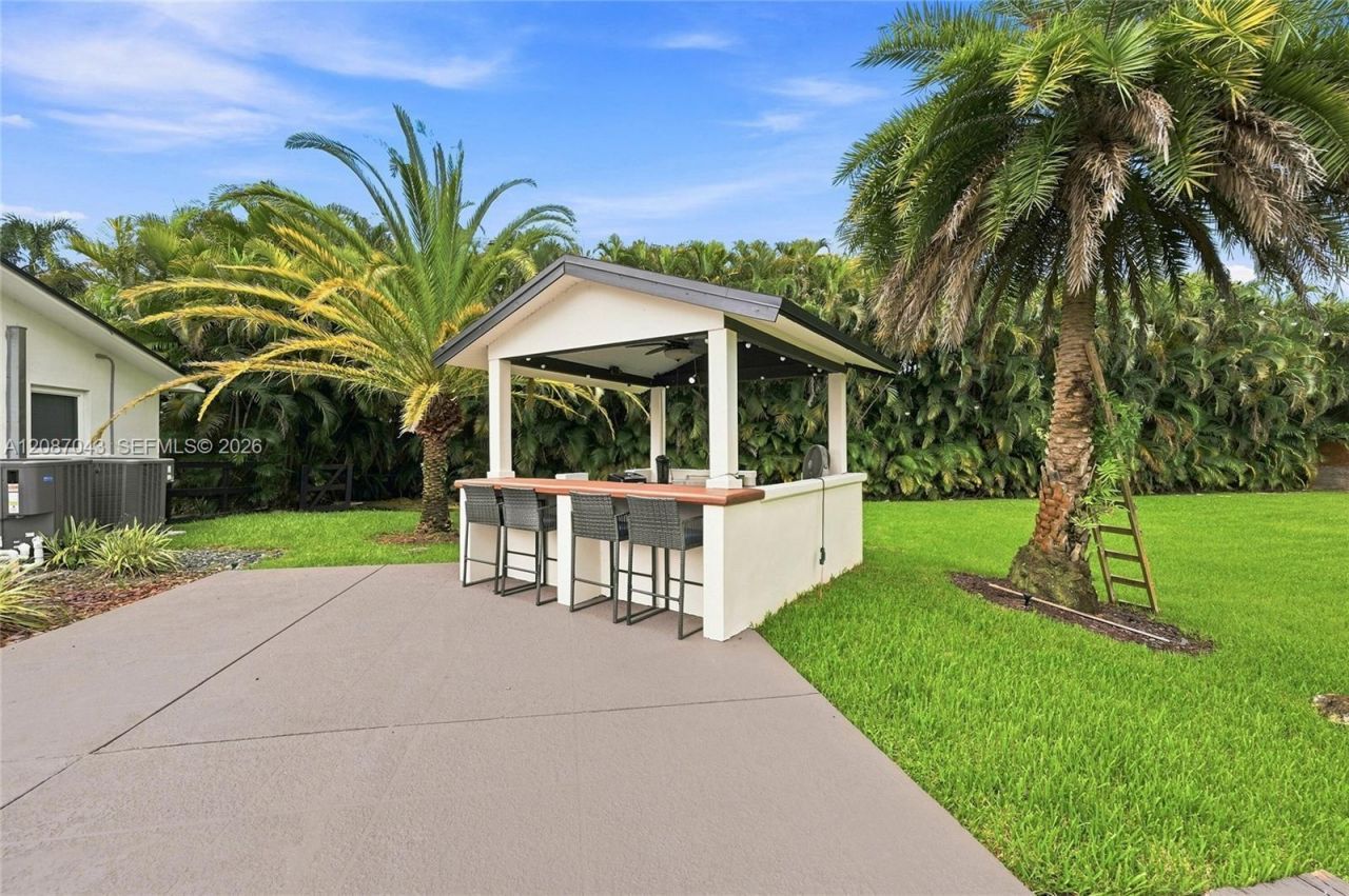 13402 SW 29th St, Davie, FL 33330 Photo