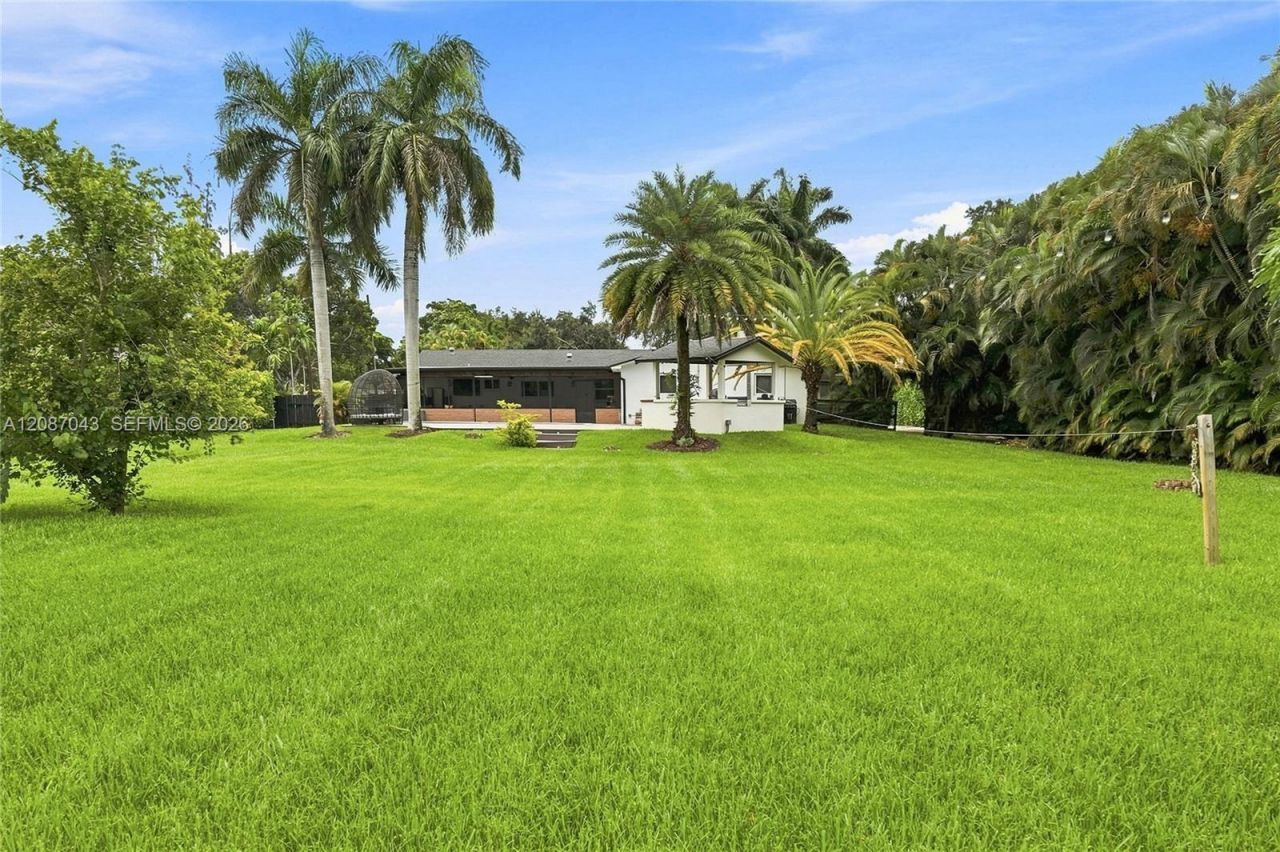13402 SW 29th St, Davie, FL 33330 Photo