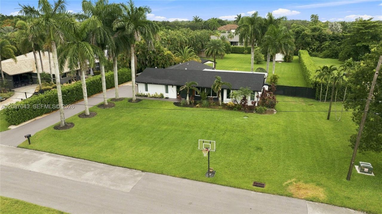 13402 SW 29th St, Davie, FL 33330 Photo
