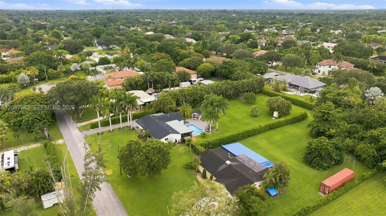 13402 SW 29th St, Davie, FL 33330 Photo