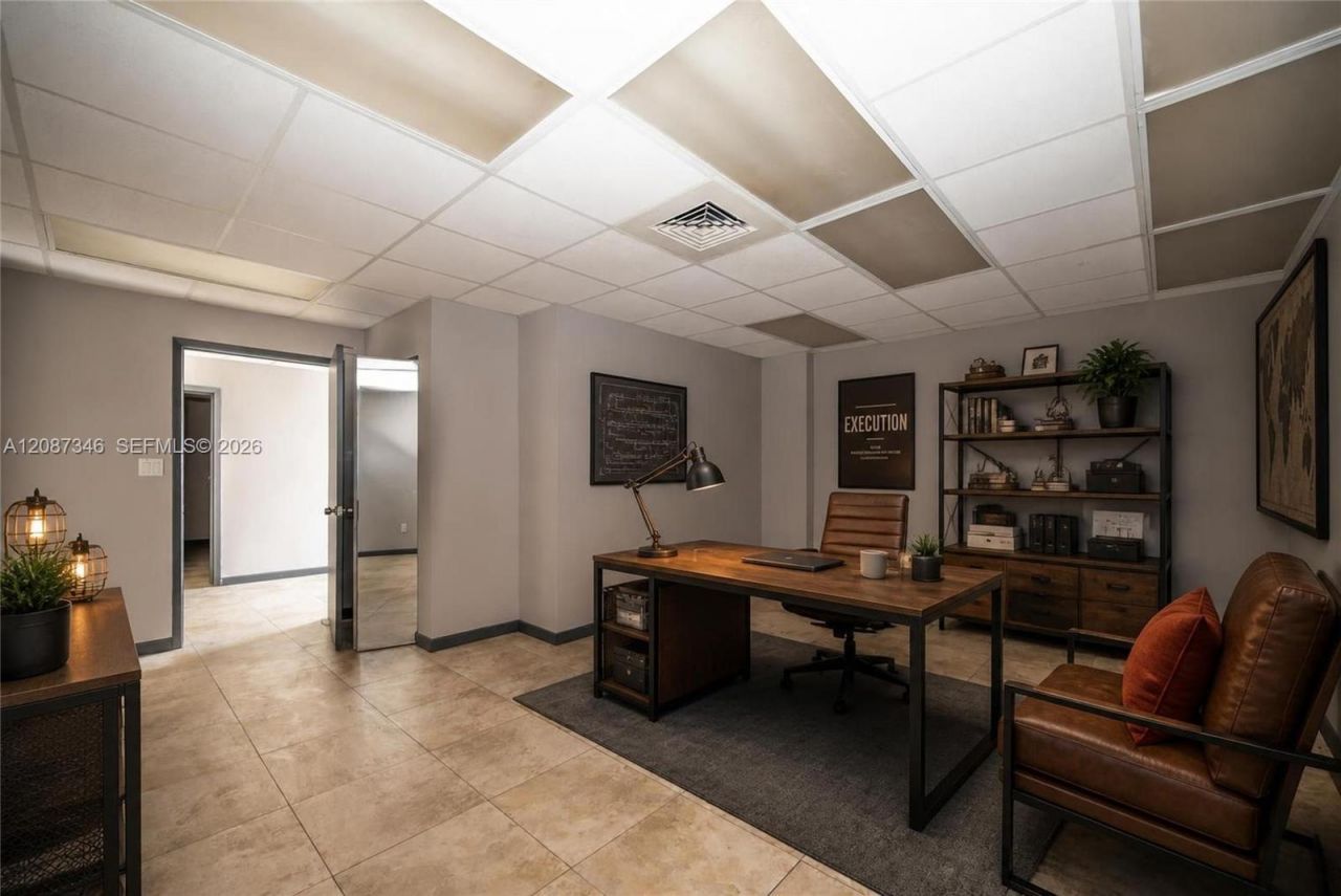 1050 E 24th St, Hialeah, FL 33013 Photo