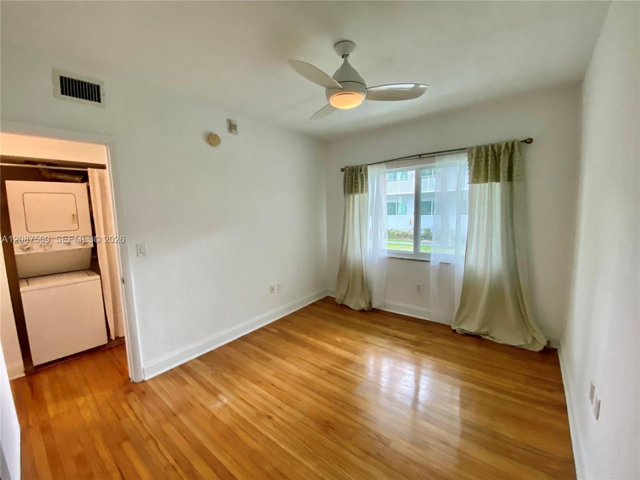7207 Bay Dr, Unit 9, Miami Beach, FL 33141 Photo