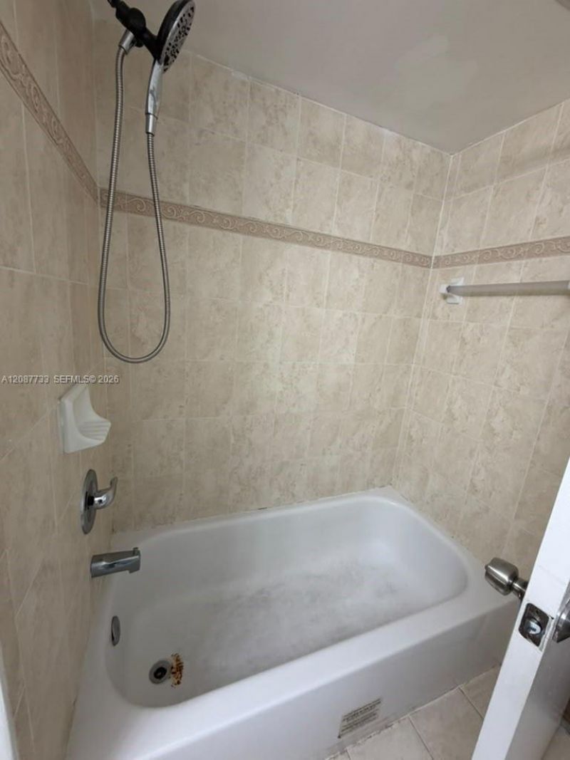 4746 NW 97th Pl, Unit 216, Doral, FL 33178 Photo