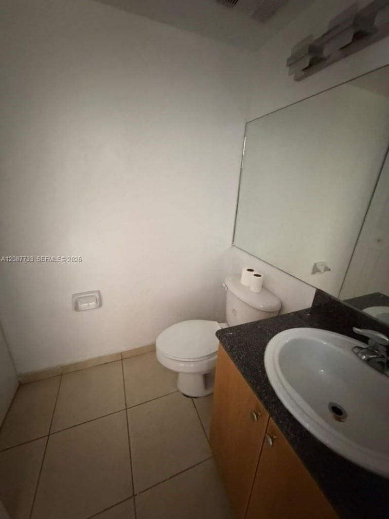 4746 NW 97th Pl, Unit 216, Doral, FL 33178 Photo