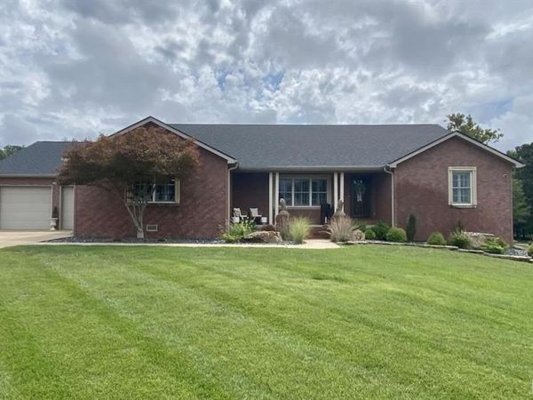 15302 Springhill Drive , Dexter, MO 63841