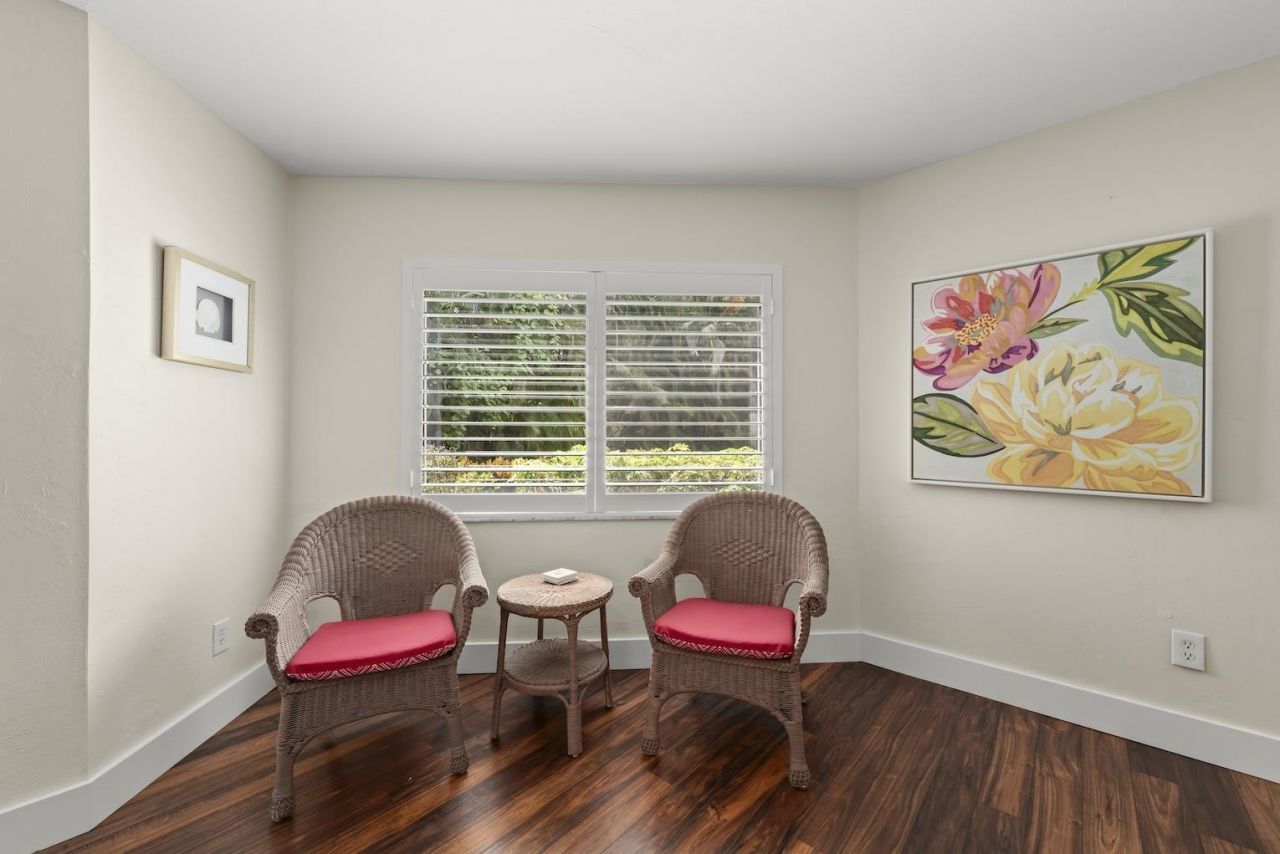 592 Beachwalk Circle, Unit 105, Naples, FL 34108 Photo