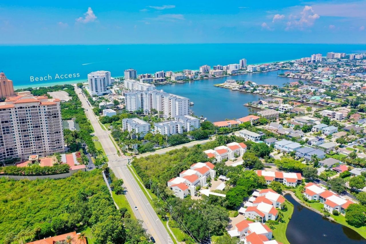 592 Beachwalk Circle, Unit 105, Naples, FL 34108 Photo