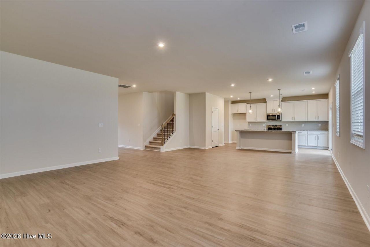 262 Marstrand Circle Photo 10