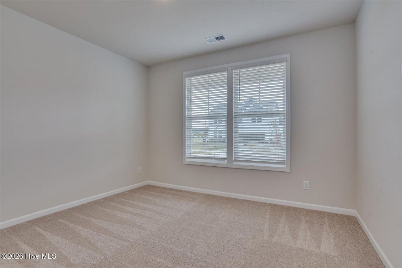 262 Marstrand Circle Photo 15