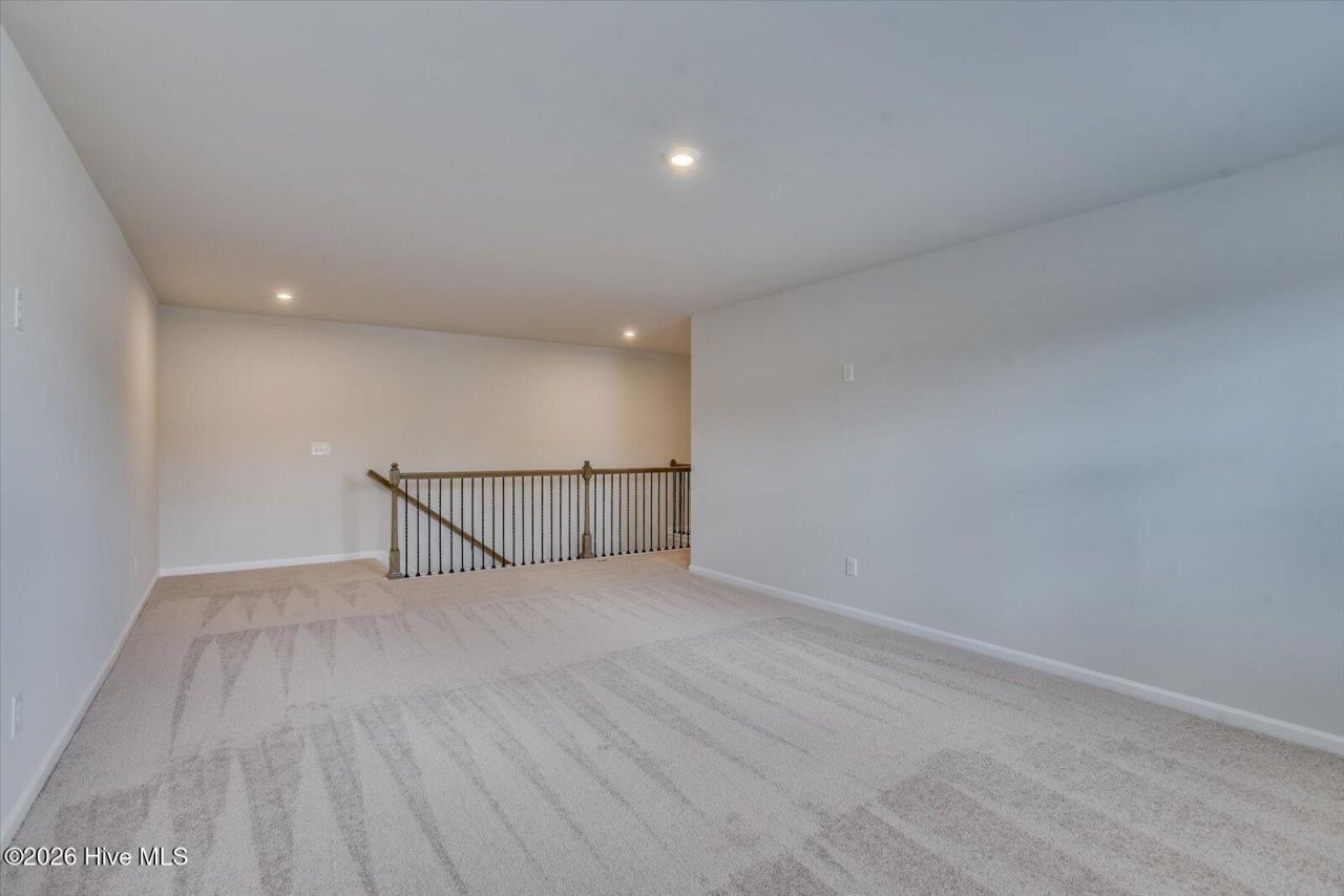 262 Marstrand Circle Photo 20