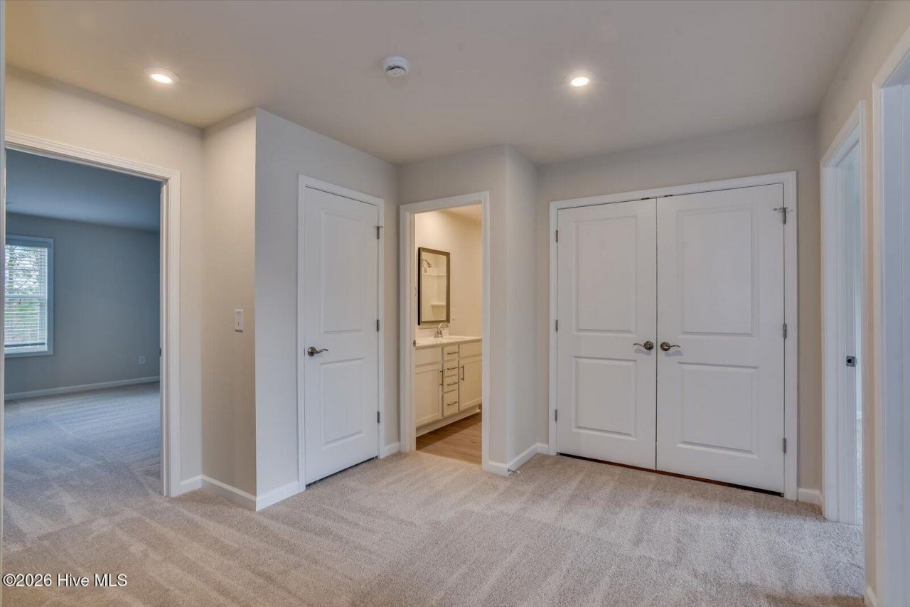 262 Marstrand Circle Photo 21