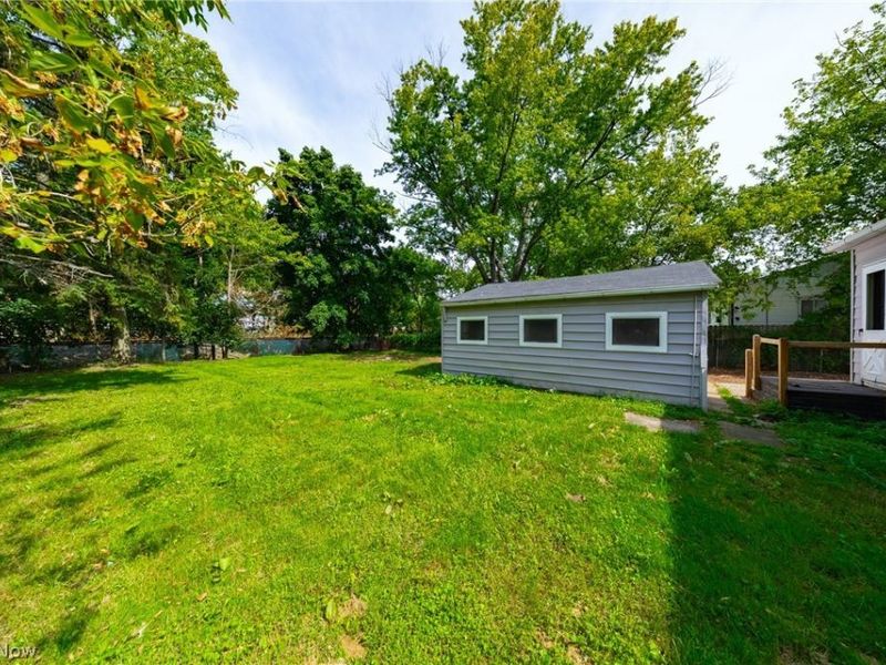 2123 G Street, Lorain, OH 44052 Photo 25