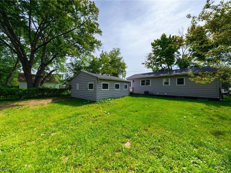 2123 G Street, Lorain, OH 44052 Photo 28