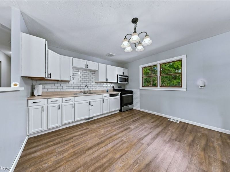 2123 G Street, Lorain, OH 44052 Photo 9