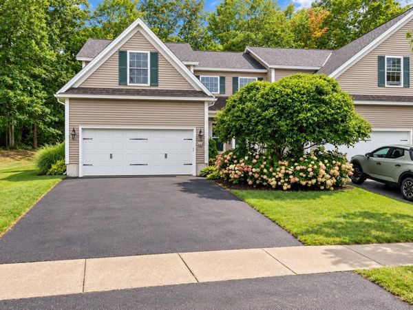 205 Fox Run, Unit 205, Colchester, VT 05446
