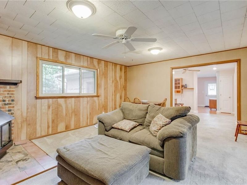 135 Lisa Lane, Yellow Springs, OH 45387 Photo 12