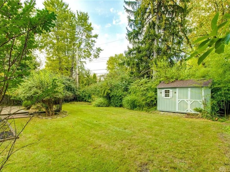 135 Lisa Lane, Yellow Springs, OH 45387 Photo 30