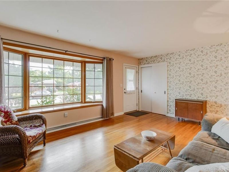 135 Lisa Lane, Yellow Springs, OH 45387 Photo 4