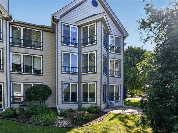5387 Mariners Cove Drive, Unit 312, Madison, WI 53704