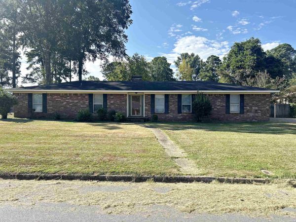 2707 LYNWOOD Drive, Arkadelphia, AR 71923