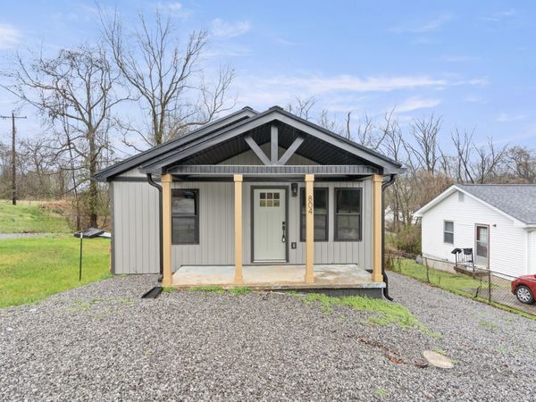 804 Martin St , Clarksville, TN 37040