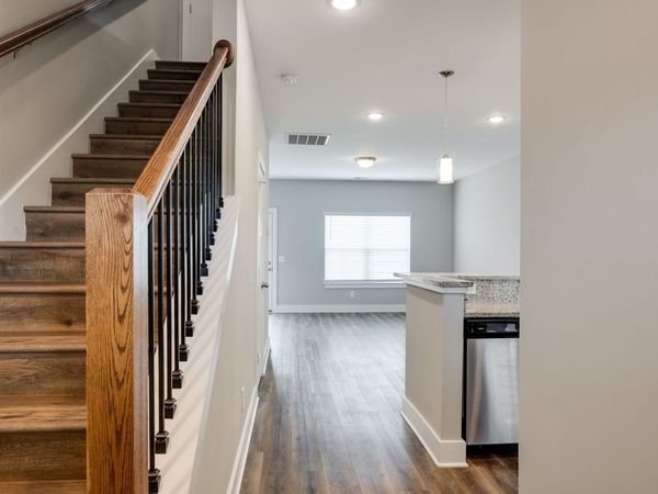 203 E Forge Ct , White Bluff, TN 37187
