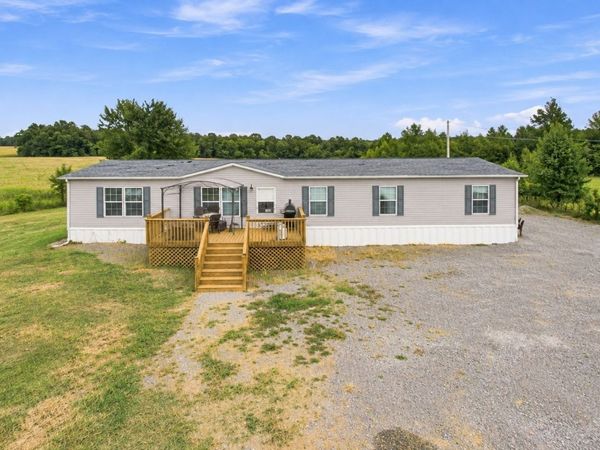 255 Miller Ln , Smithville, TN 37166