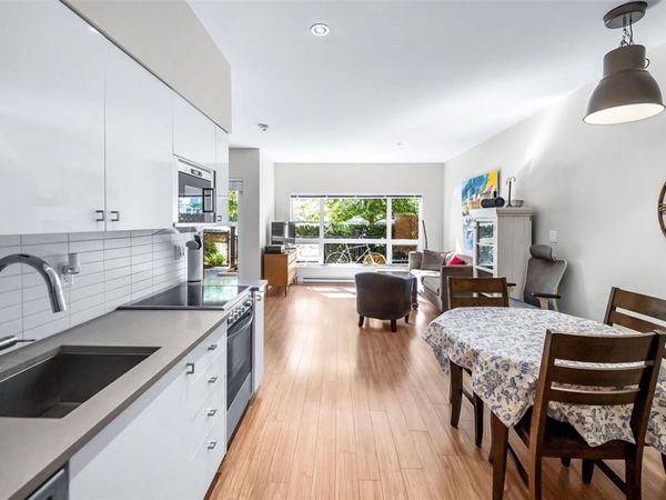 785 Tyee Rd, Unit #103, Victoria, BC V9A 7R5