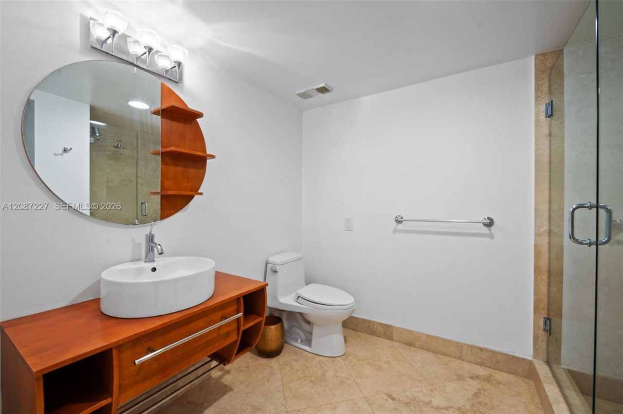 3640 Yacht Club Drive, Unit 1807, Aventura, FL 33180 Photo