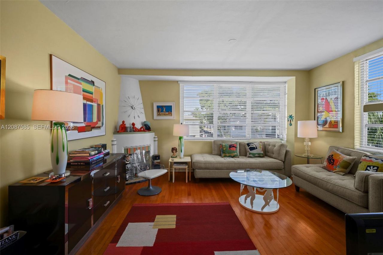 1525 Meridian Ave, Unit 202, Miami Beach, FL 33139 Photo