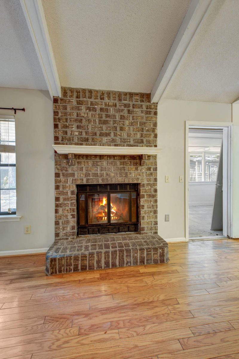33 Paddlecreek Avenue Photo 11